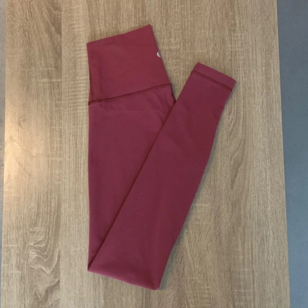 Lululemon Wunder Under Tight in Wine Berry size 6